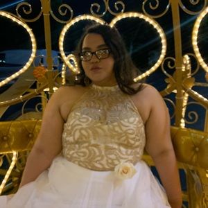 Meet your Posher, Jazmin